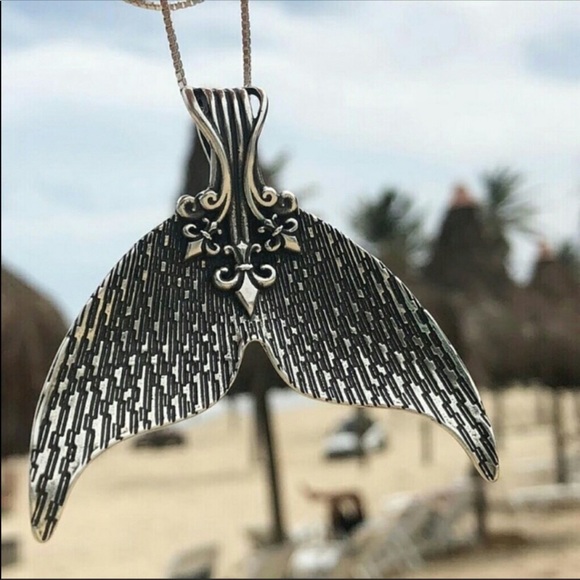 Silver Mermaid Tail Necklace - Picture 3 of 4